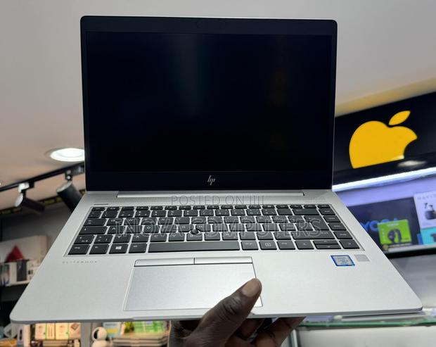Laptop HP EliteBook 745 G5 8GB AMD Ryzen 5 SSD 256GB