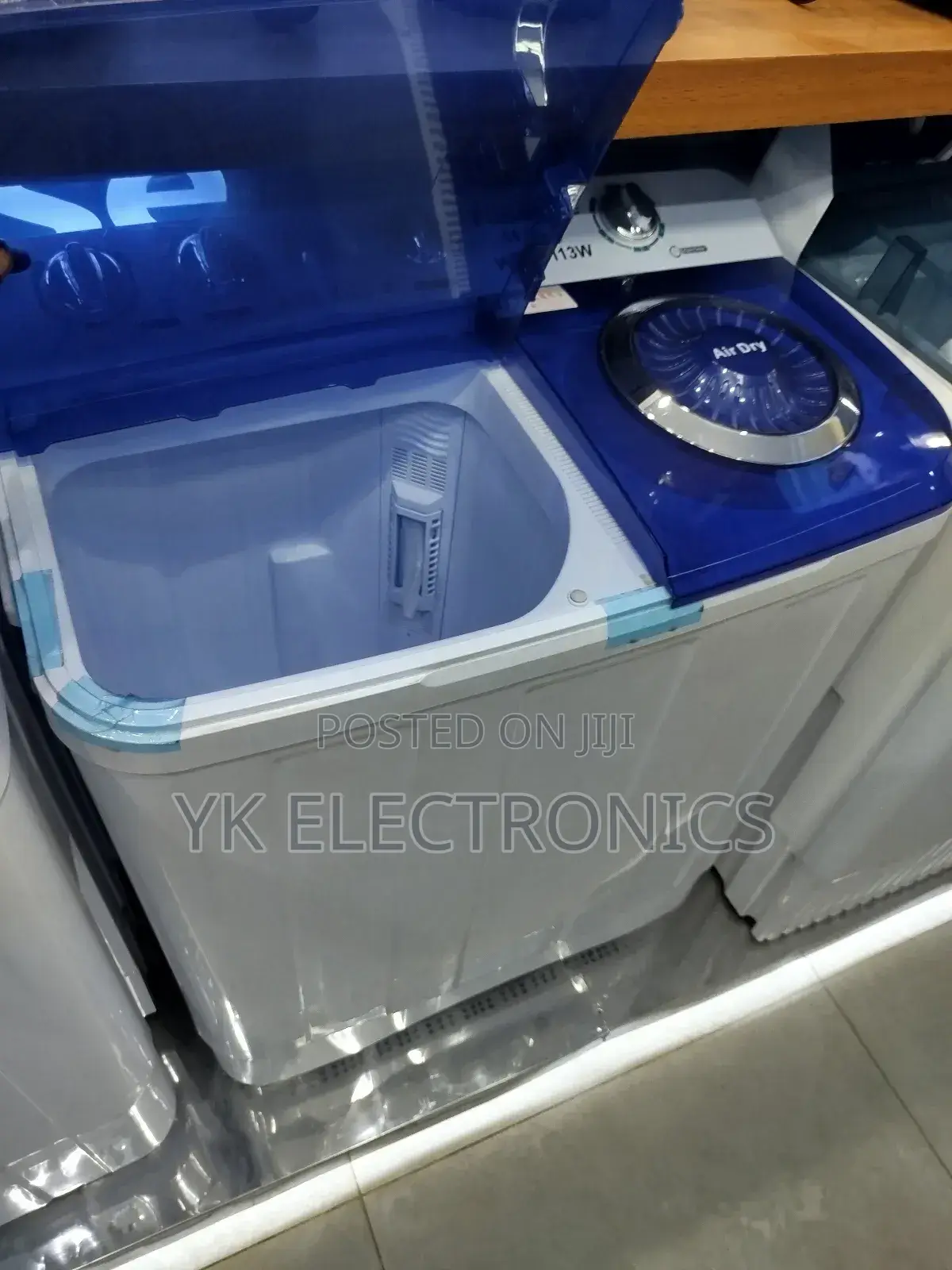 Hisense 11kgtwin Tub Semi Automatic Washing Machine Wta1112t