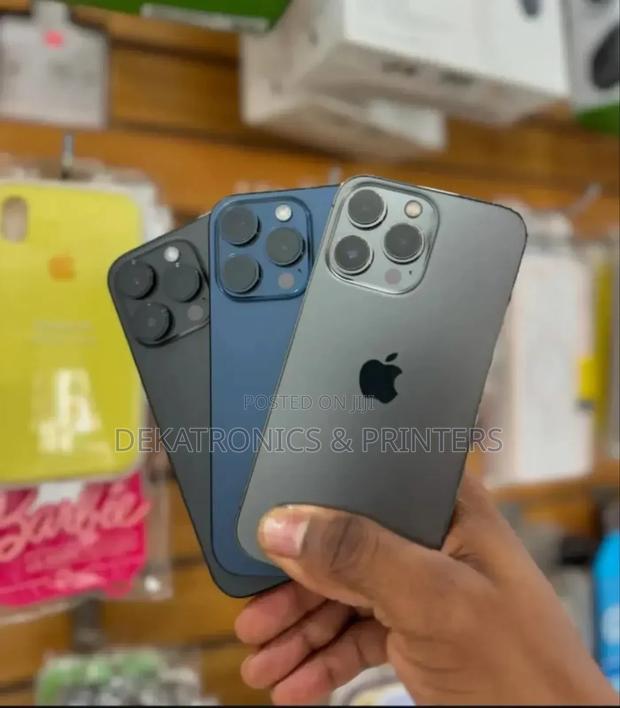 Apple iPhone 15 Pro 128 GB - main view