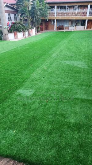 Outdoor Green Grass Carpets 2m - thumbnail 2