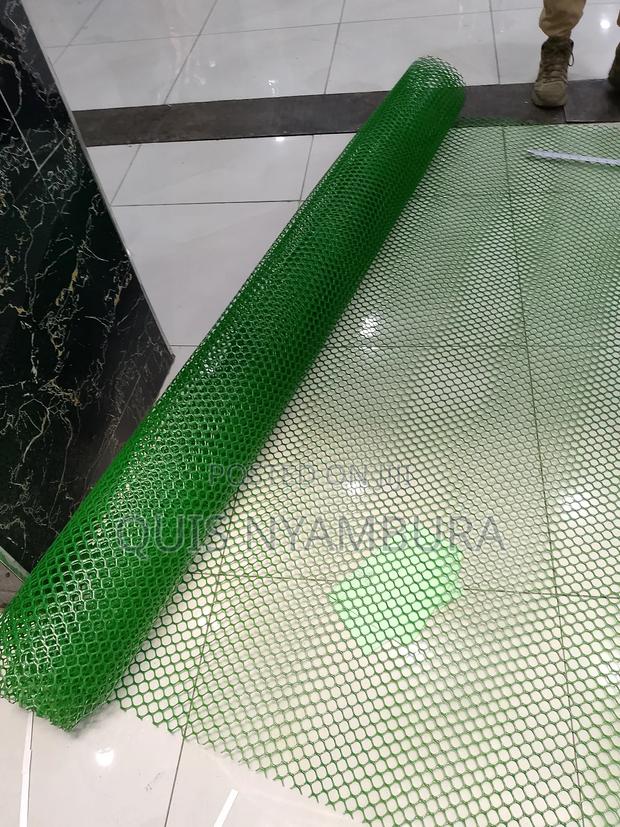 Chicken Mesh 2m by 25m Mesh - main view