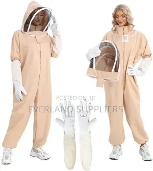 Bee Keeper Suit With Beekeeping Gloves