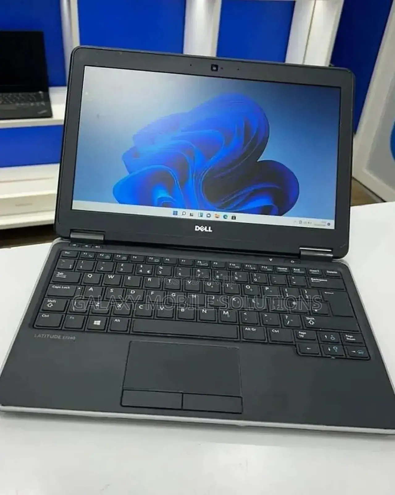 Laptop Dell Latitude E7240 8GB Intel Core I7 SSD 256GB