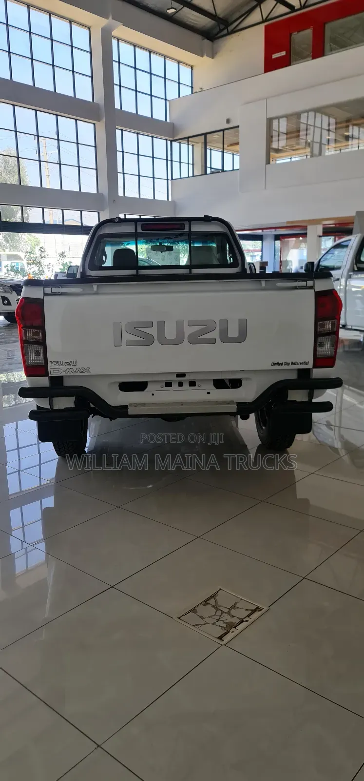New Isuzu D-MAX 2024 Pearl