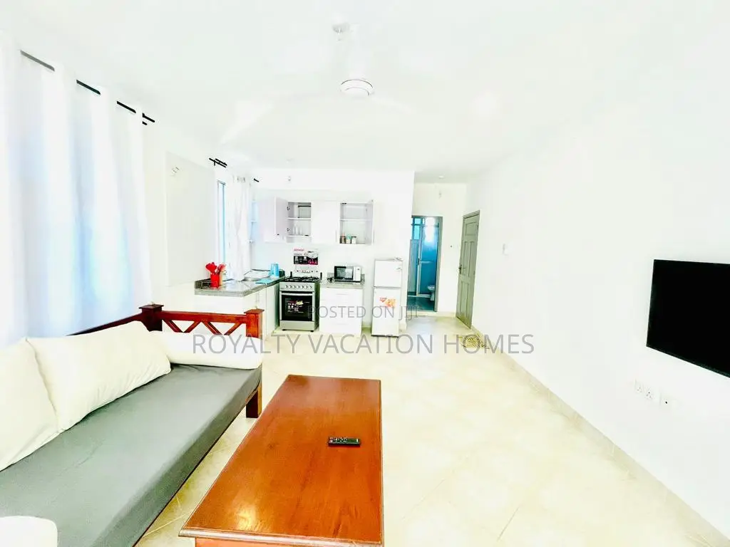 Kijani Holiday Home: 1bedroom Beach Retreat in Malindi
