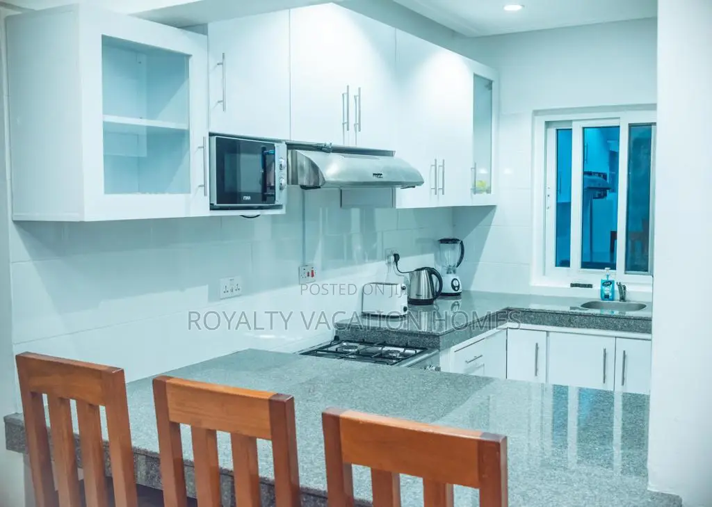 Malindi 2-Bedroom Apartment Beach Getaway in Kijani