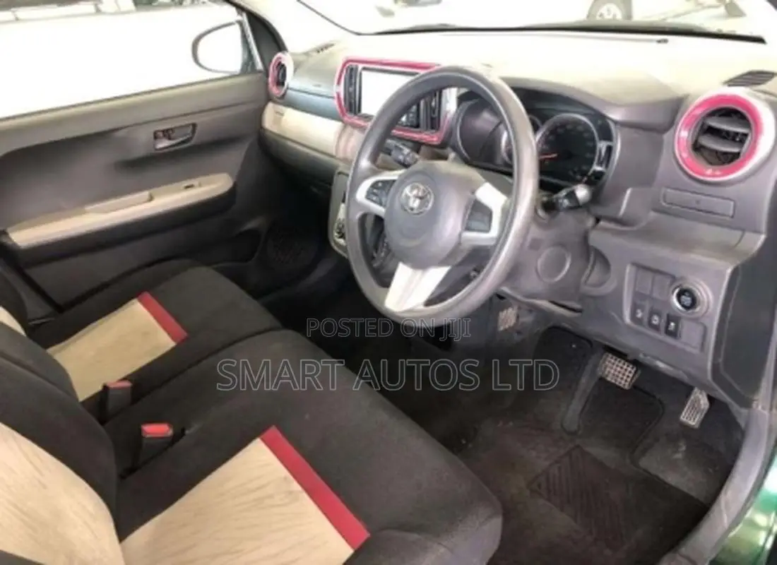 Toyota Passo 2017 Green