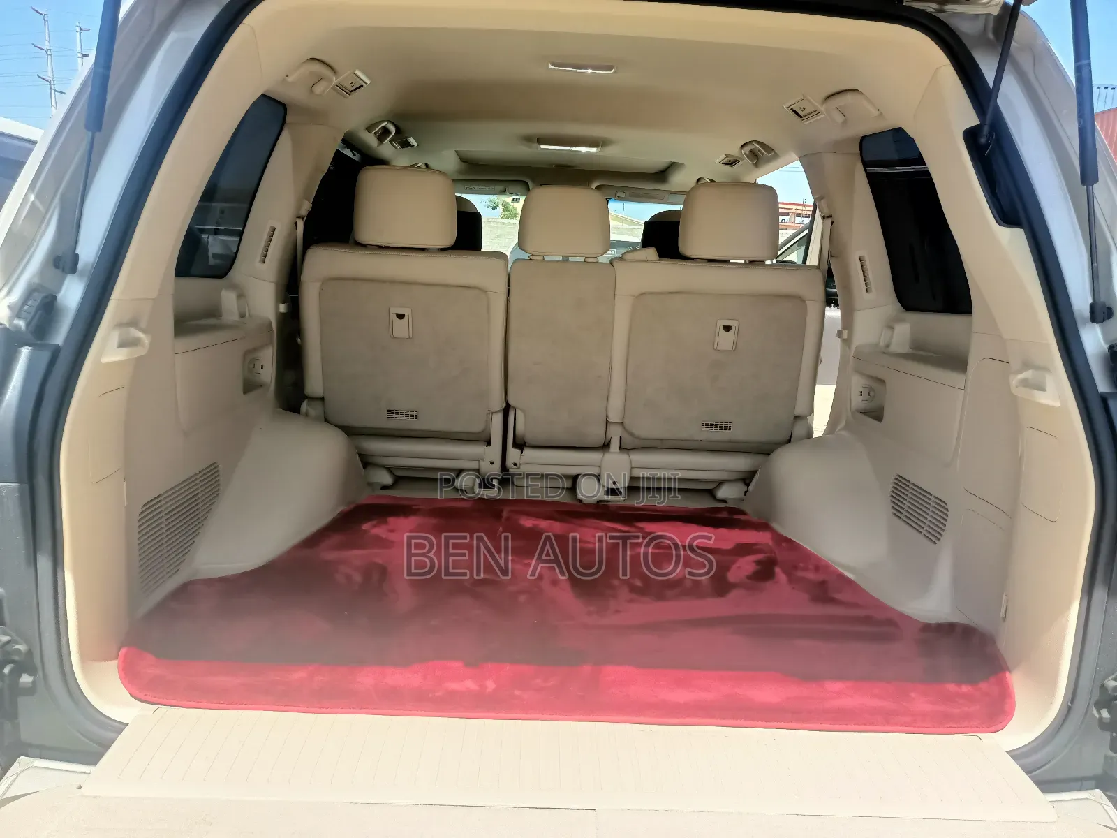 Lexus LX 570 (5 seats) AWD 2017 Brown