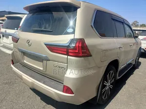 Lexus LX 570 (5 seats) AWD 2017 Brown