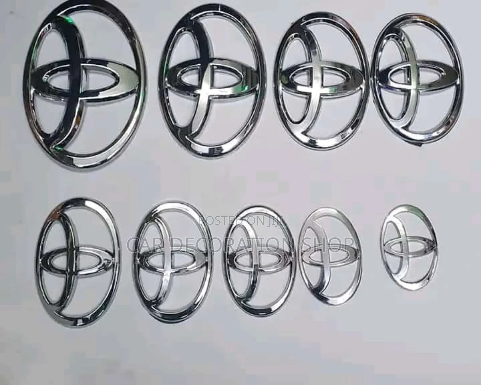 Toyota Front Grill Silver Logos