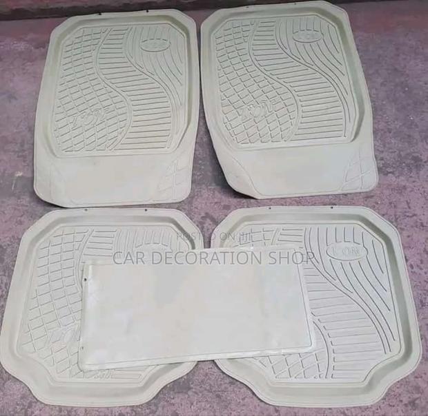 Baije Universal 5pc Rubber Mats