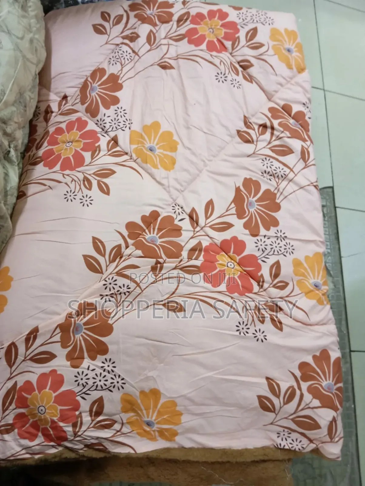 *7 Piece Cotton/Woolen Duvet With Matching Curtain Set