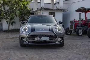 Mini Clubman 2017 Gray