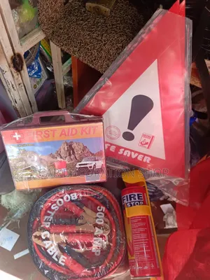 4in1 Essential Car Kit for Car Breakdown