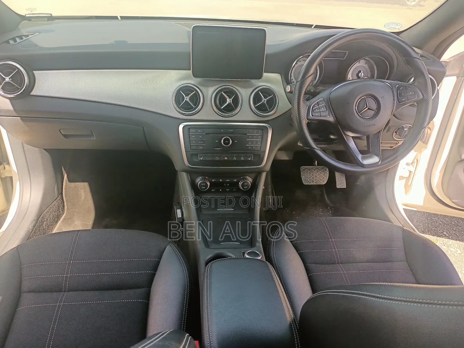 Mercedes-Benz CLA-Class CLA 180 Wagon 2015 White