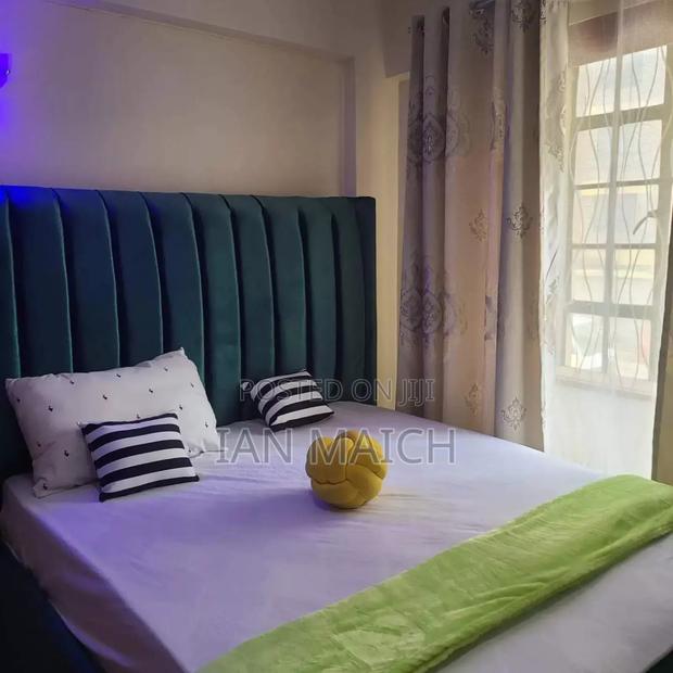 One\Two Bedroom Airbnb - thumbnail 14