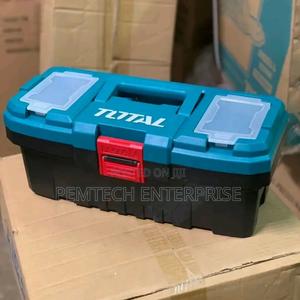 Total 17′′ Plastic Tool Box - thumbnail 2