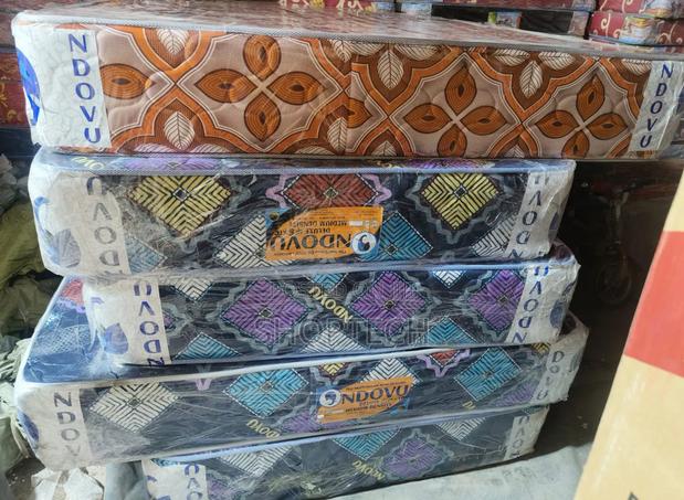 4*6 8 Inches Quilted Mattress Quilted Mattress