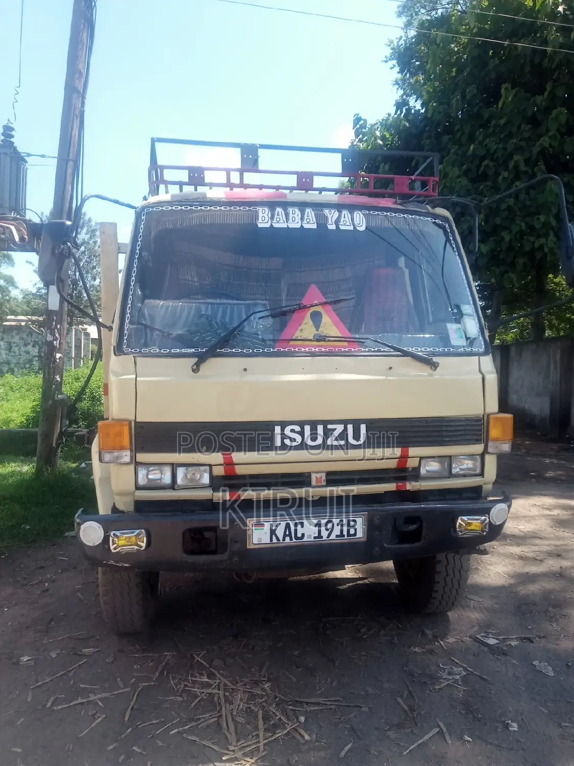 Isuzu FVR Lorry