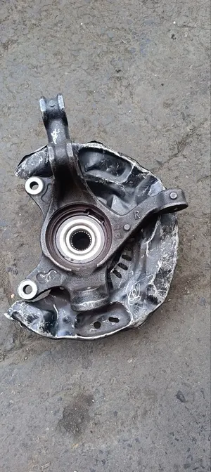 Front Wheel Hubs((4G 4T))Fielder,Premio,Axio 4 5-Stands