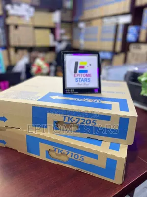 Glamorous Tk 7205 Toner Cartridge