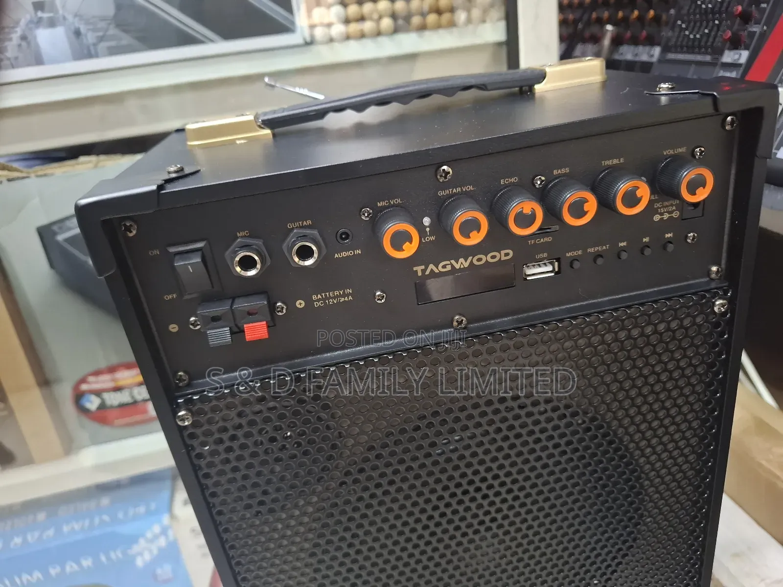 Tagwood 6 Inch Portable Speaker