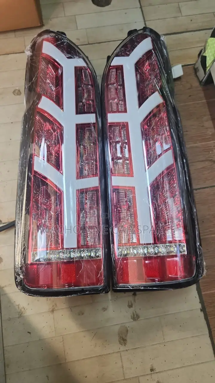Toyota Hiace LED Backlights (Pair)