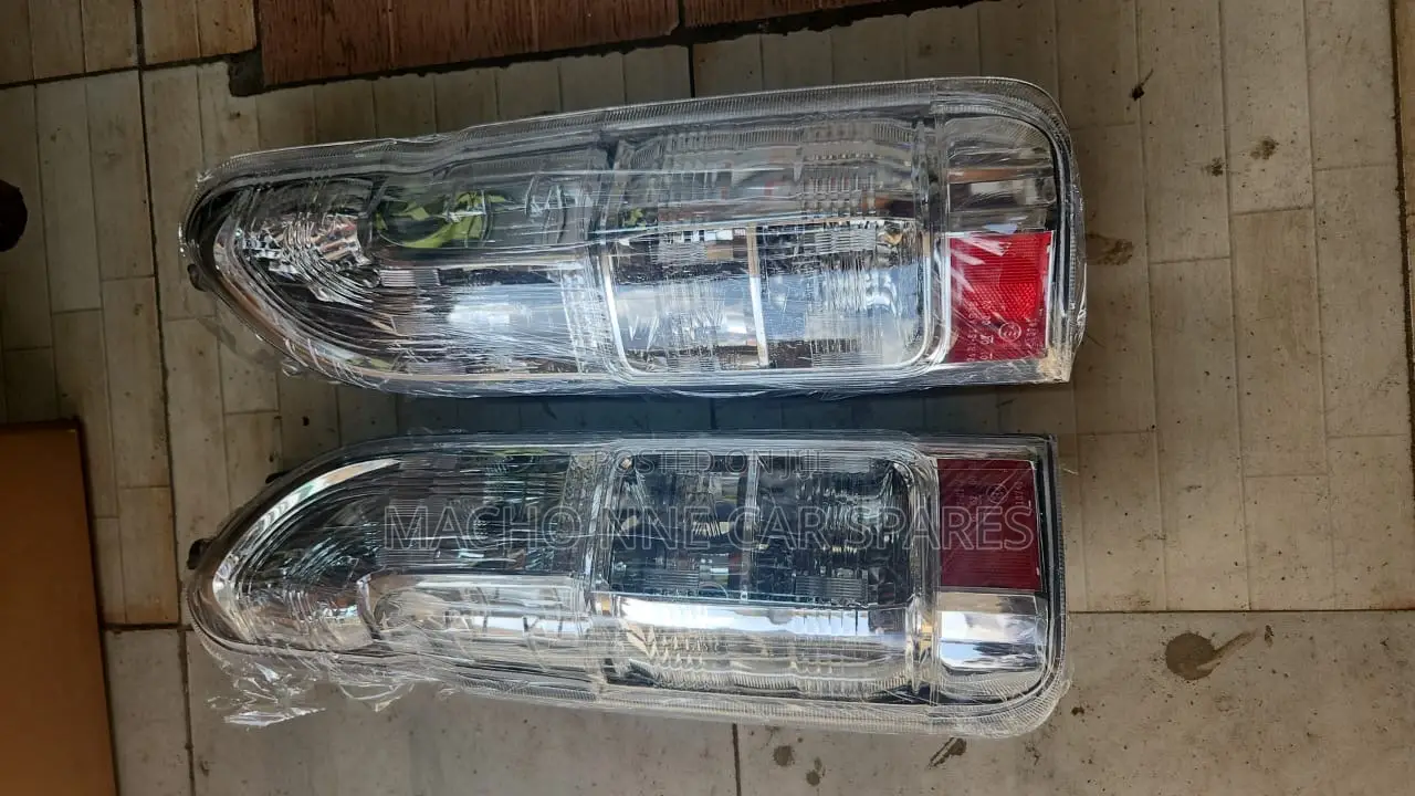 Toyota Hiace LED Backlights (Pair)