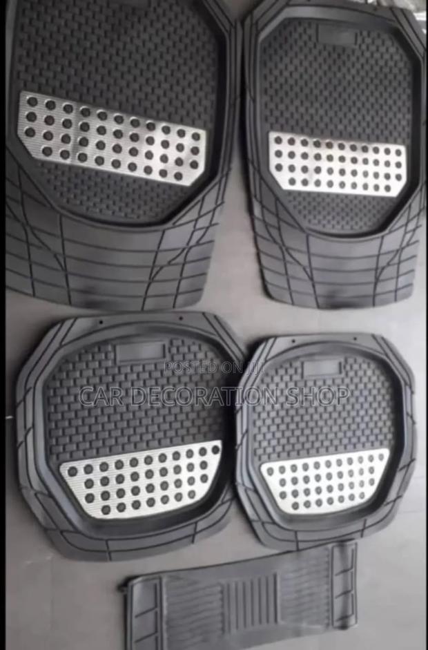 5pc All Weather Suitable Car Black Mats - main view