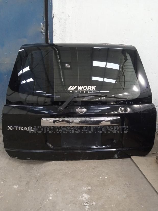 Nissan Xtrail Nt30 Tailgate/Boot