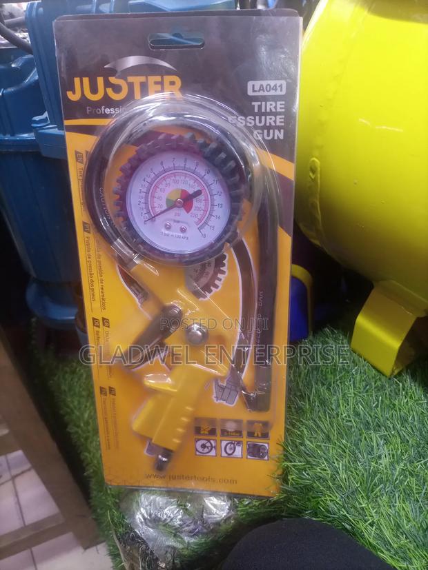 Juster Pressure Gauge.Gauge - main view