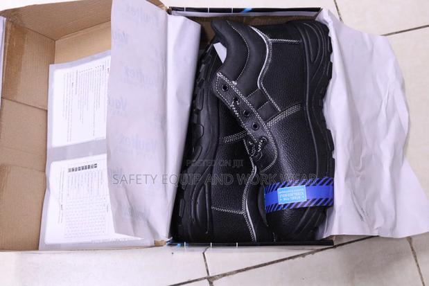 Vaultex Safety Boots - thumbnail 2
