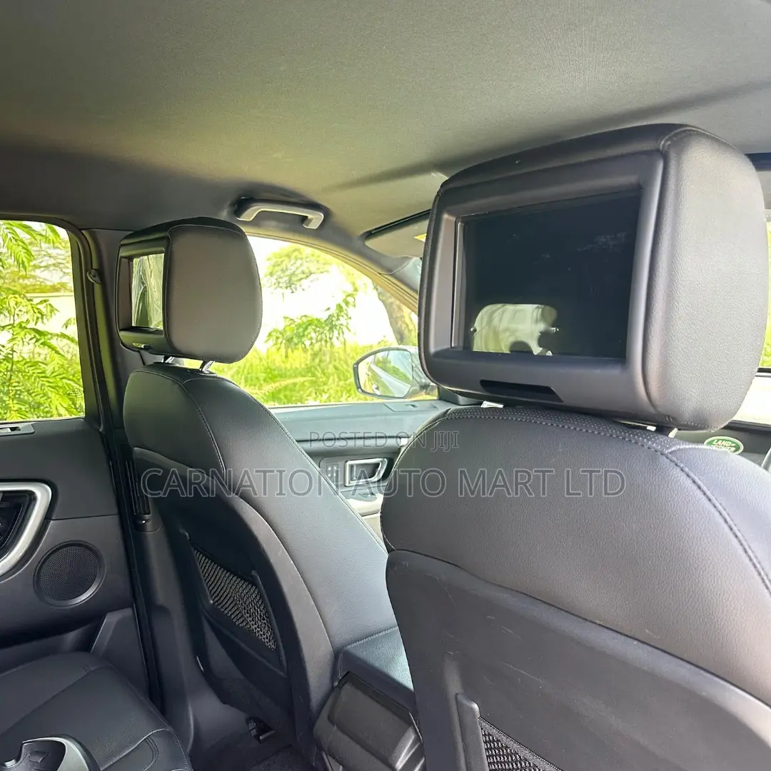 Land Rover Discovery Sport 2017 Gray