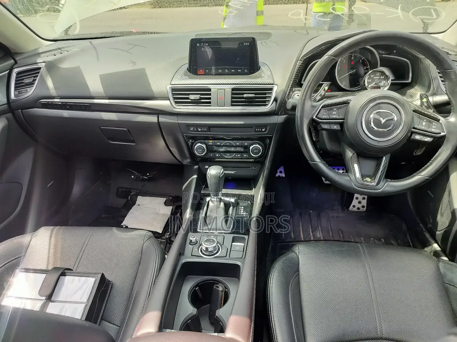 Mazda Axela 2018 Silver