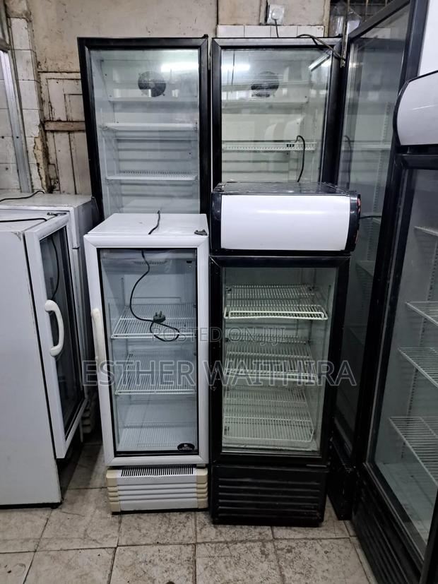 Medium Size Display Fridge - thumbnail 3
