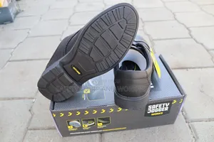 Safety Jogger MANAGER Foot Wear