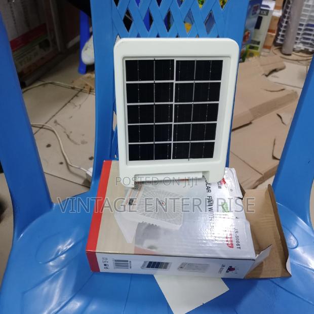 *Solar Fan With Light*