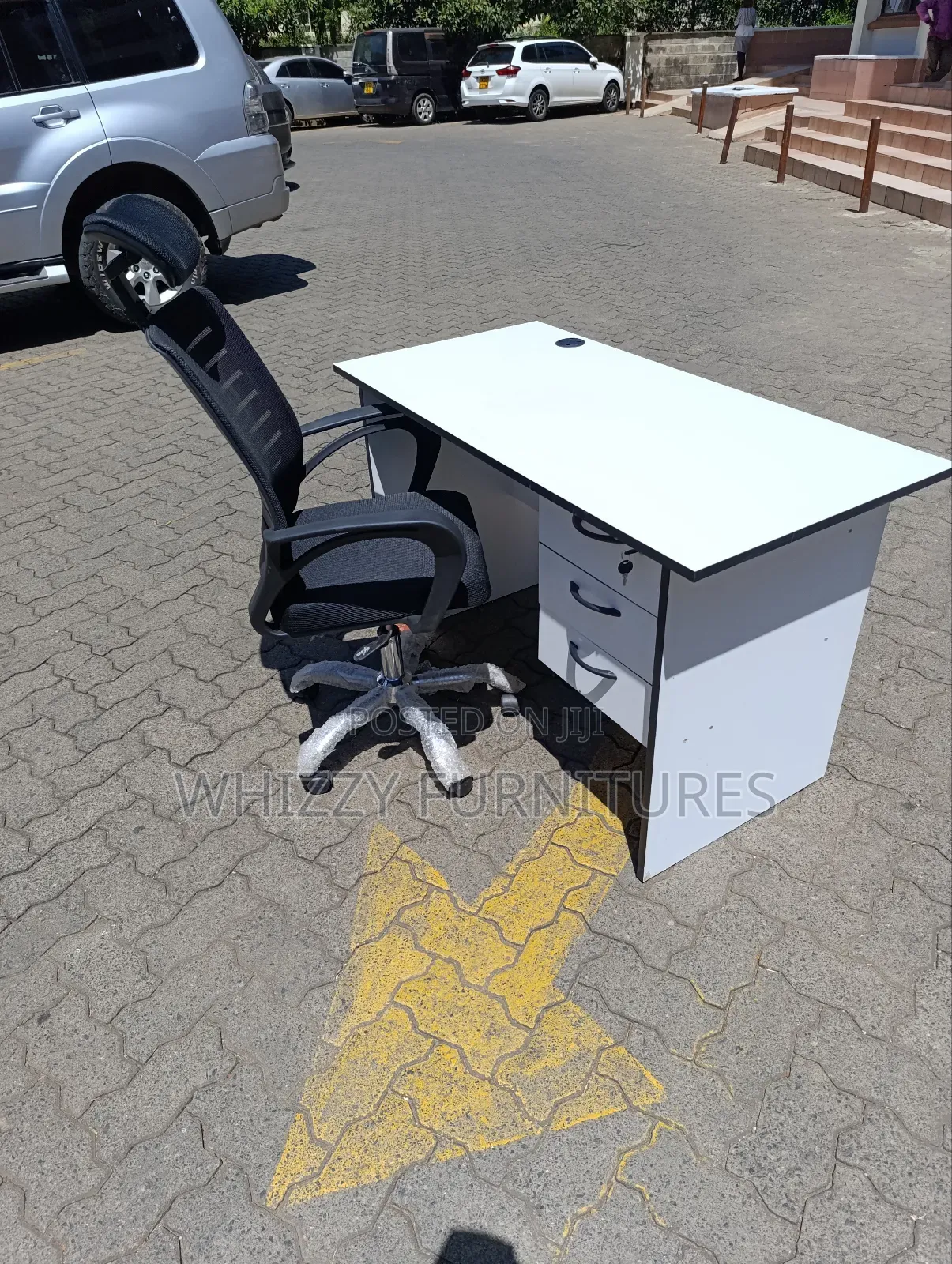 1.2m Study Desk and Headrest Office Chair
