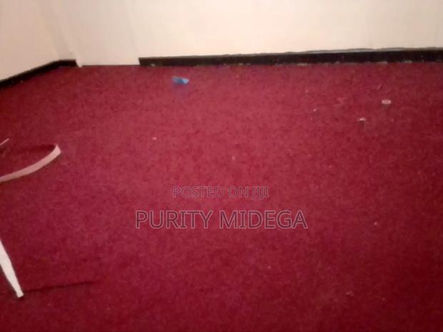 Delta Wall to Wall Maroon Carpet - thumbnail 2