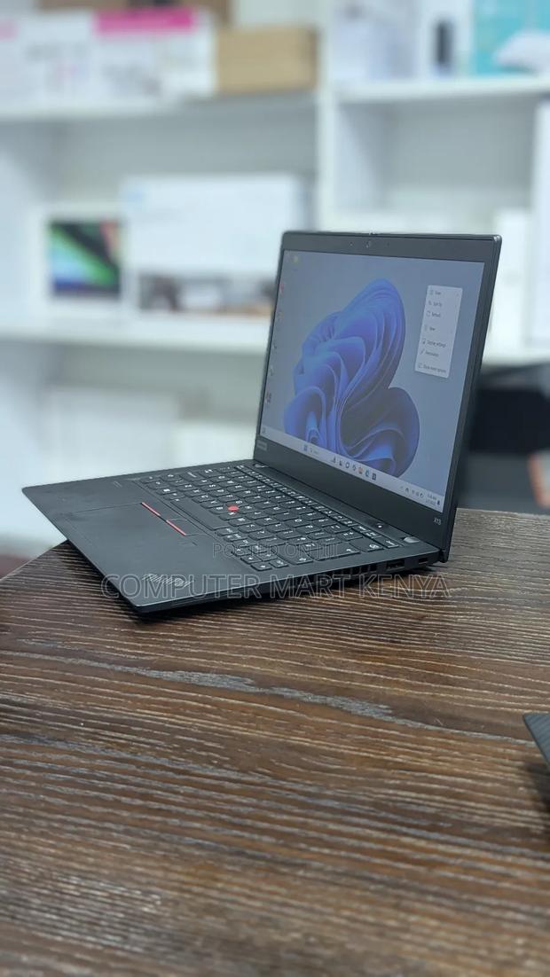 Laptop Lenovo 16GB Intel Core I5 SSD 256GB - main view
