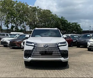Lexus LX 2024 Pearl