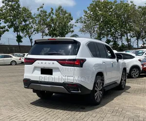 Lexus LX 2024 Pearl
