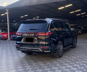 Lexus LX 2023 Ivory