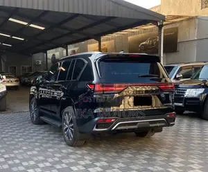 Lexus LX 2023 Ivory