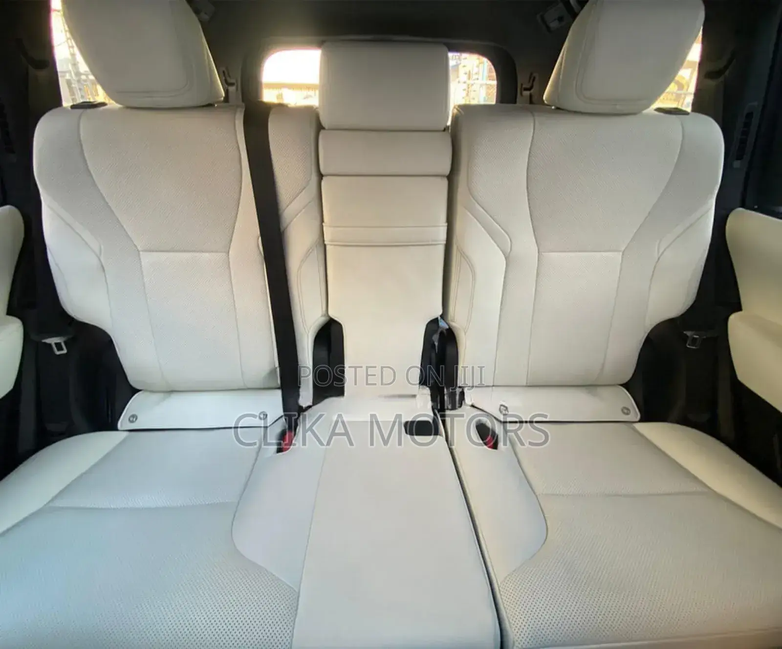 Lexus LX 2023 Ivory