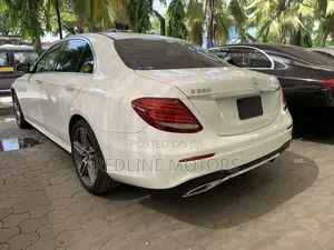 Mercedes-Benz E250 2018 Pearl