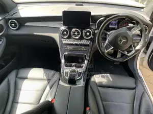 Mercedes-Benz GLC-Class 2018 Pearl
