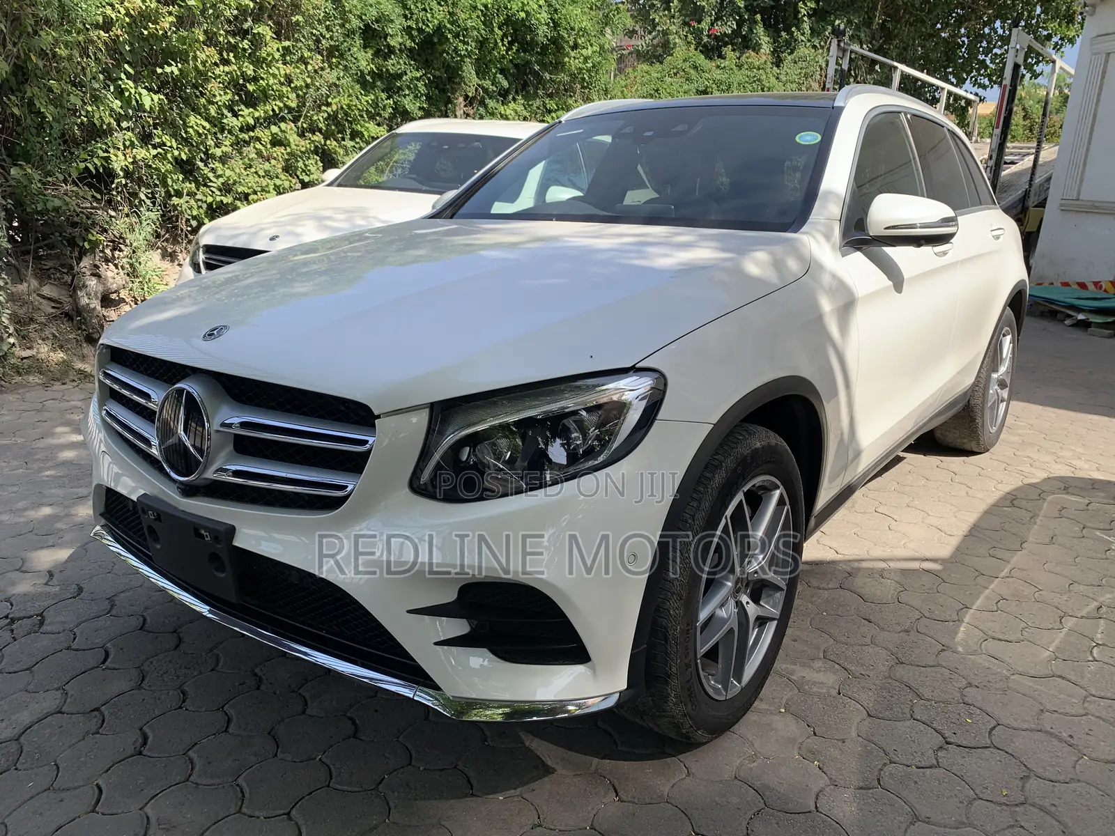 Mercedes-Benz GLC-Class 2018 Off white