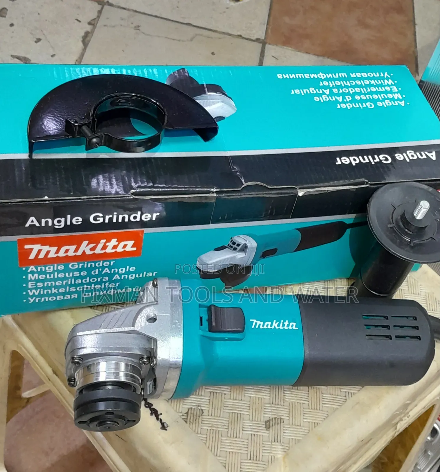New Makita Angle Grinder 840 Watts + Free  Disc