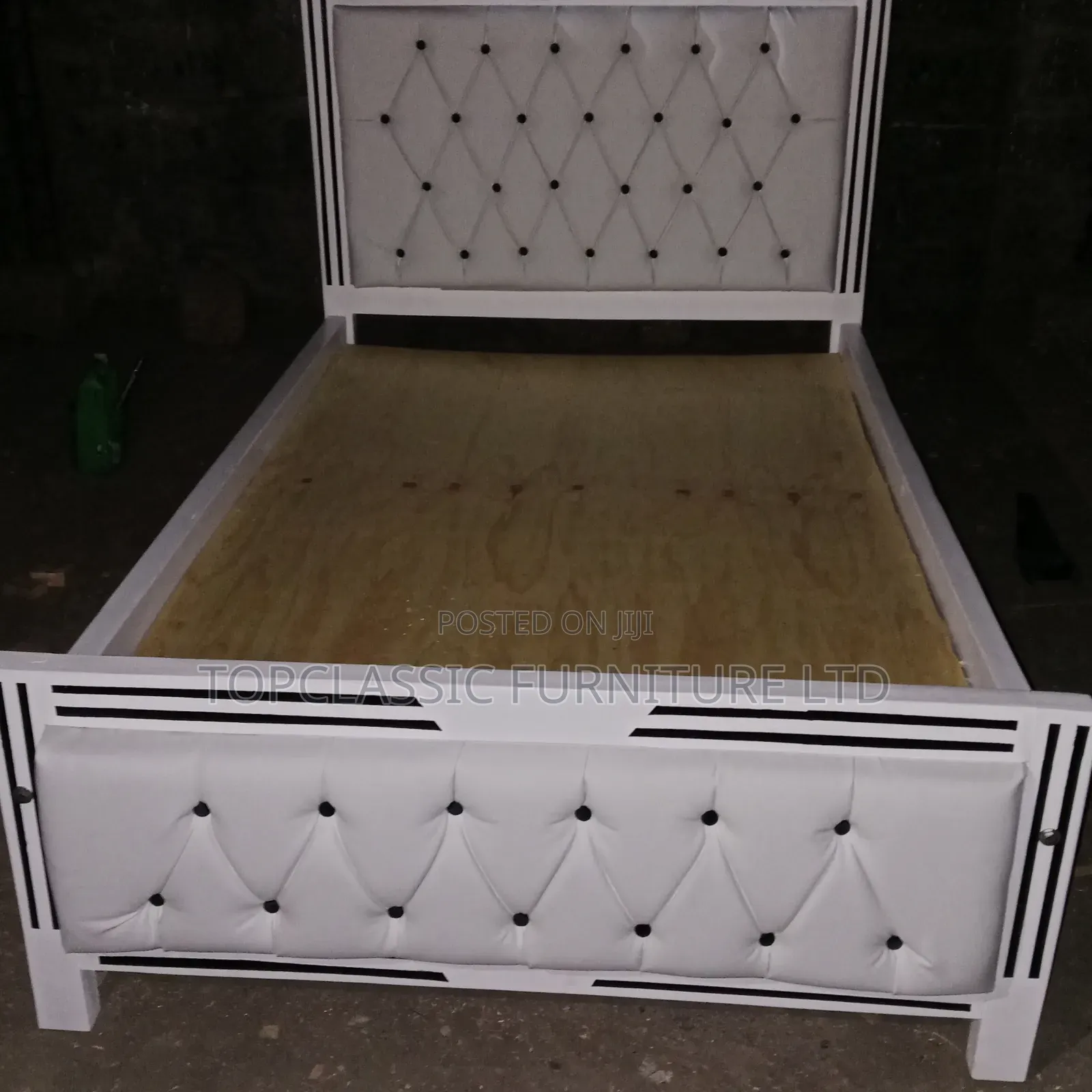 Beds 4x6 Hardwood